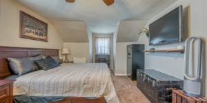 16_Thomas_Avenue_430